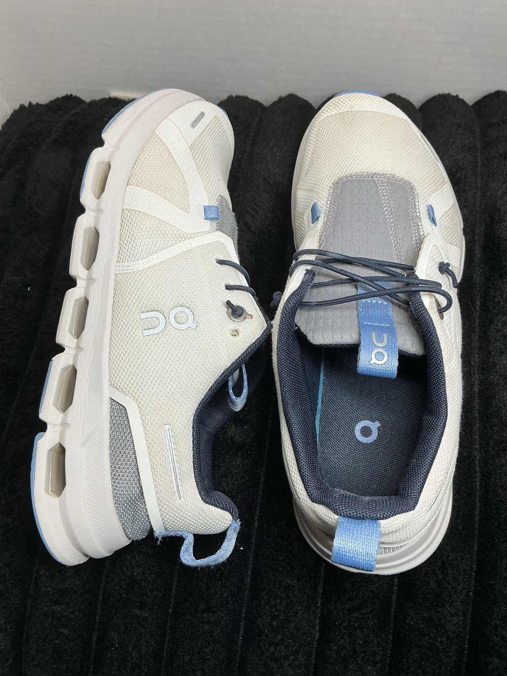 On Cloud Sky Kids 5.5Y / Women’s 7 Running Shoes White Denim Blue - Picture 9 of 16